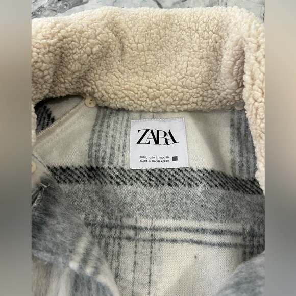 Zara Plaid Jacket 🩶 - Picture 2 of 6